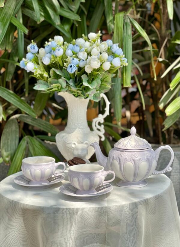 Porcelain Tea Set 6 Cups 6 Saucers One Kettle